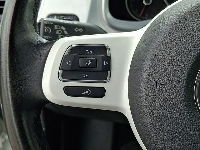 2018 Volkswagen Beetle 2.0T SE