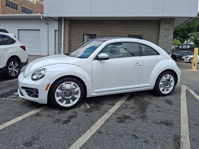 2018 Volkswagen Beetle 2.0T SE