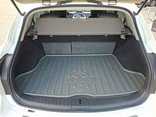 2016 INFINITI QX50 Base