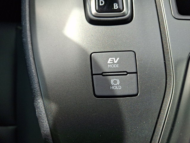 2025 Lexus UX 300h