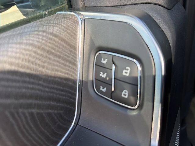 2023 Ford Super Duty F-350 DRW Pickup King Ranch