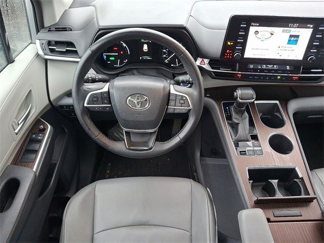 2021 Toyota Sienna XLE 7 Passenger