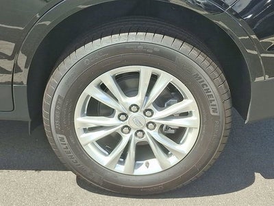 2025 Cadillac XT5 Luxury