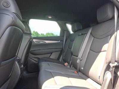 2025 Cadillac XT5 Luxury