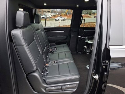 2025 Cadillac Escalade Luxury