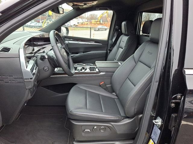 2025 Cadillac Escalade Luxury