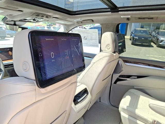 2026 Cadillac Escalade ESV Platinum Sport