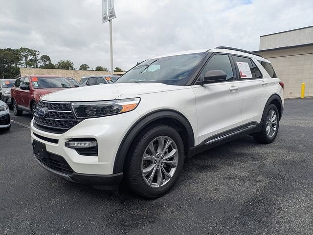 2020 Ford Explorer XLT RWD's photo