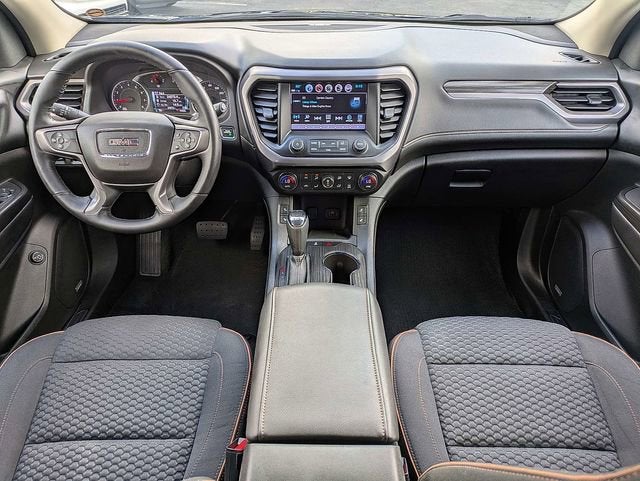 2017 GMC Acadia SLE