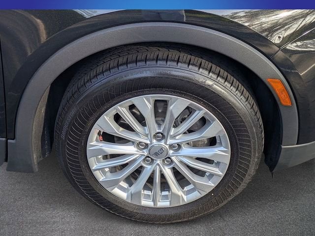 2024 Cadillac XT4 Luxury