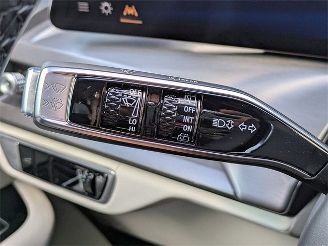 2026 Cadillac VISTIQ Luxury