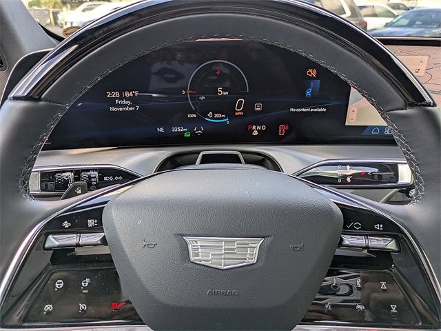 2026 Cadillac VISTIQ Luxury