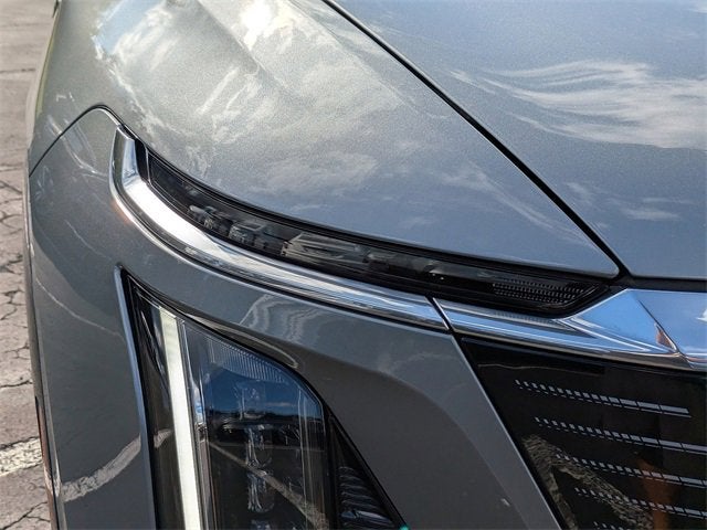 2026 Cadillac VISTIQ Luxury