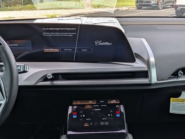 2027 Cadillac VISTIQ Sport