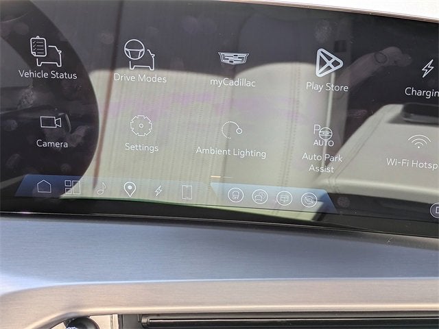 2026 Cadillac VISTIQ Sport