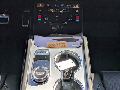 2026 Cadillac VISTIQ Sport