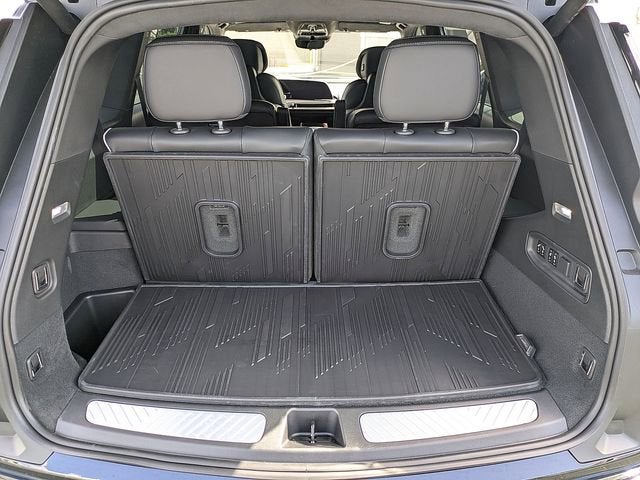 2026 Cadillac VISTIQ Platinum