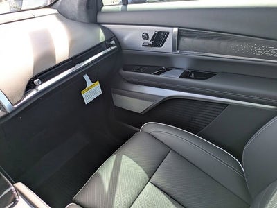 2026 Cadillac VISTIQ Platinum