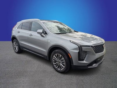 2025 Cadillac XT4 Premium Luxury