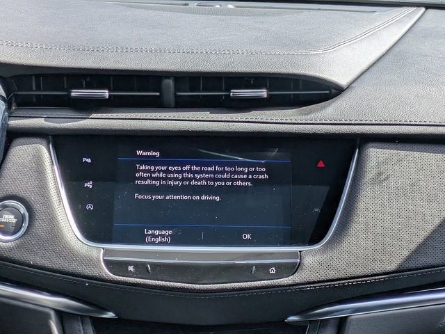 2026 Cadillac XT5 Luxury
