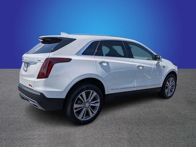 2026 Cadillac XT5 Luxury