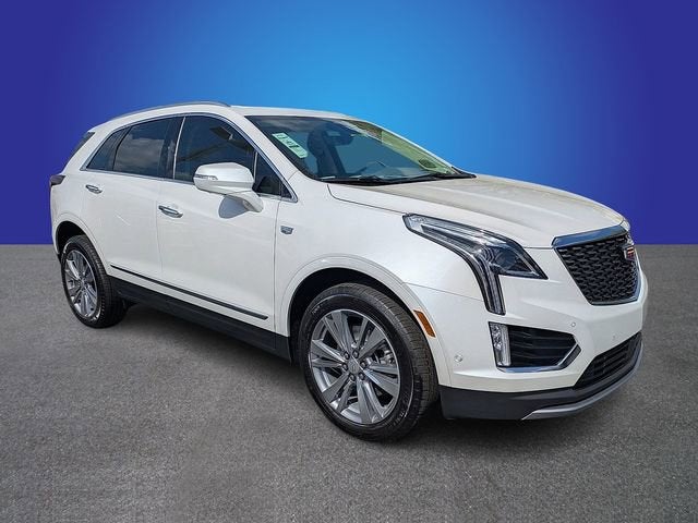 2026 Cadillac XT5 Luxury