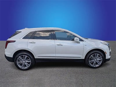 2025 Cadillac XT5 Premium Luxury