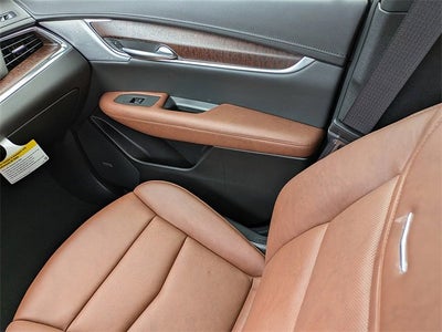 2026 Cadillac XT5 Premium Luxury