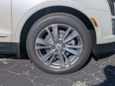 2026 Cadillac XT5 Premium Luxury