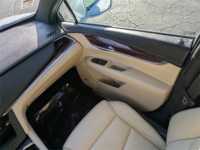 2018 Cadillac XT5 Luxury FWD