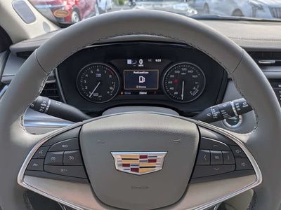 2026 Cadillac XT5 Premium Luxury