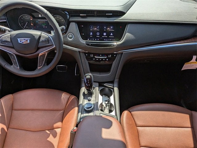 2025 Cadillac XT5 Sport