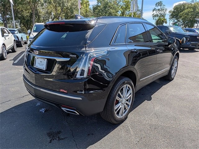 2025 Cadillac XT5 Sport