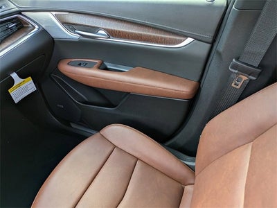 2025 Cadillac XT5 Sport