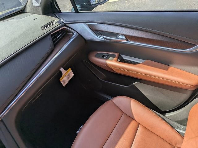 2026 Cadillac XT5 Sport
