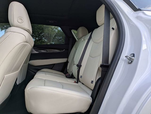2026 Cadillac XT5 Sport