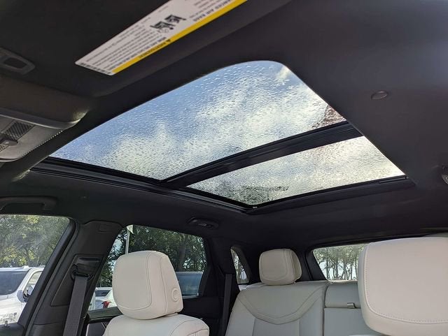 2026 Cadillac XT5 Sport