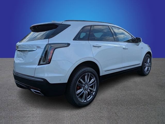 2026 Cadillac XT5 Sport