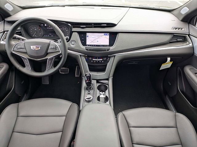 2026 Cadillac XT5 Sport