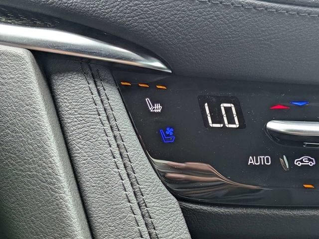 2026 Cadillac XT5 Sport