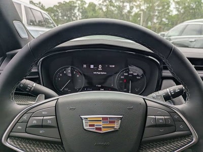 2026 Cadillac XT5 Sport