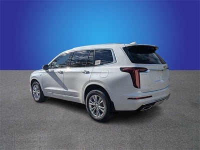 2025 Cadillac XT6 Luxury