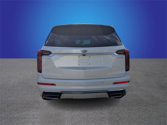 2025 Cadillac XT6 Luxury