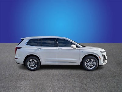 2025 Cadillac XT6 Luxury