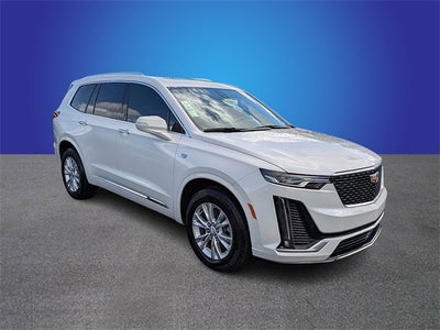 2025 Cadillac XT6 Luxury