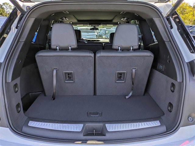 2025 Cadillac XT6 Luxury