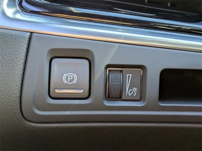 2025 Cadillac XT6 Luxury