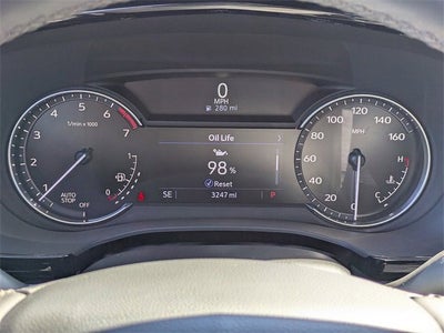 2025 Cadillac XT6 Luxury