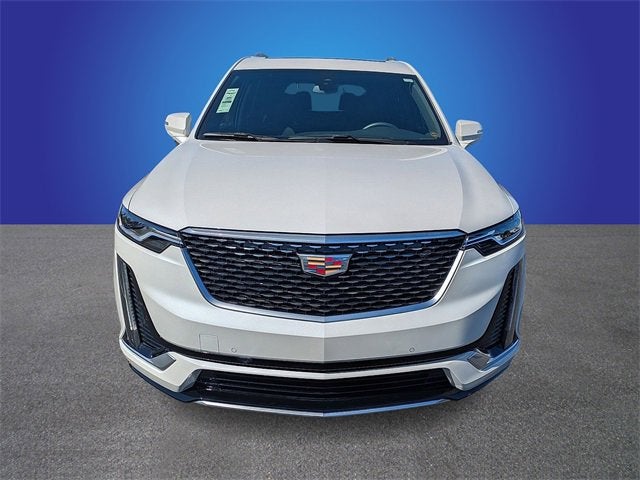 2025 Cadillac XT6 Luxury