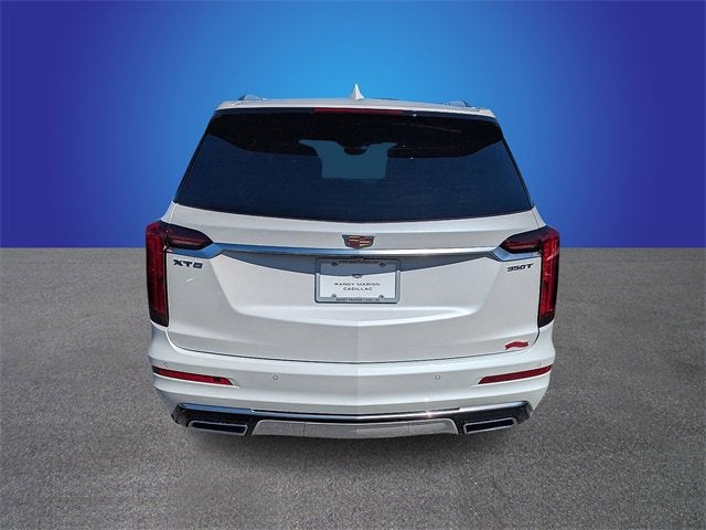 2025 Cadillac XT6 Luxury